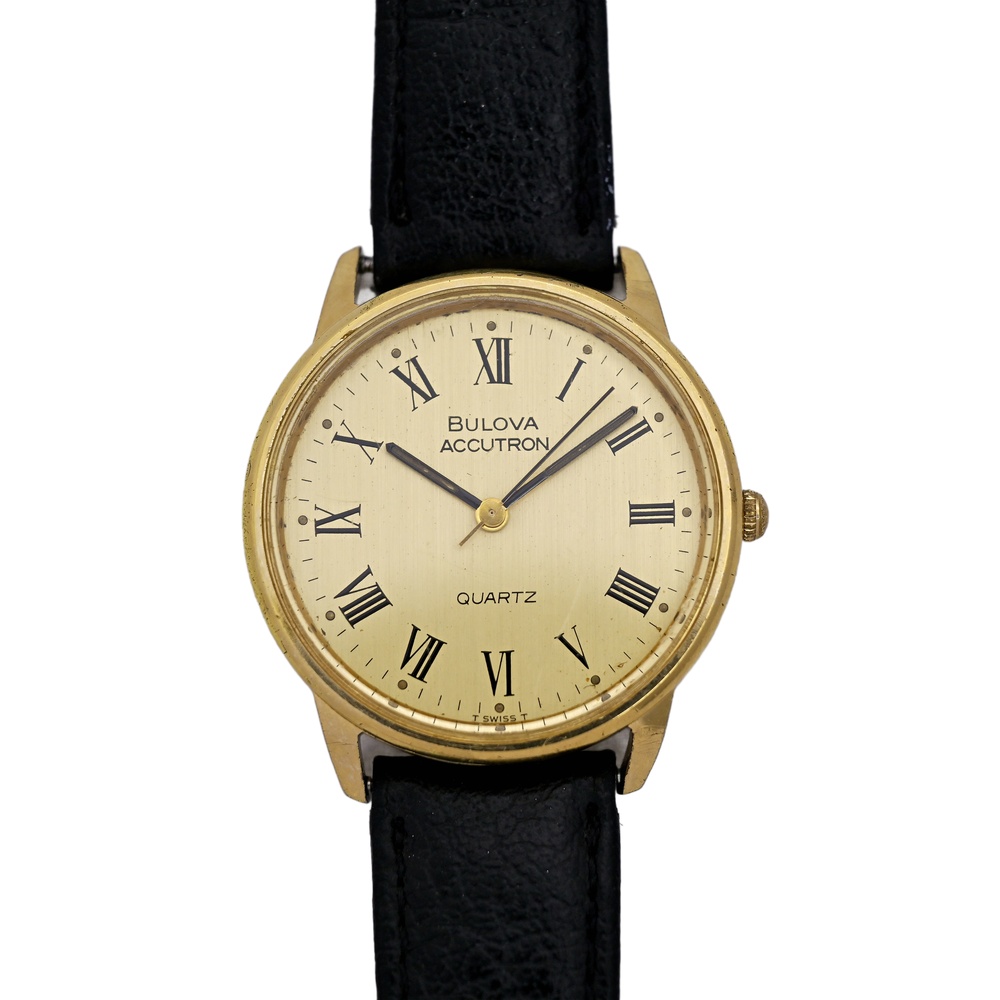 Accutron Bulova Vintage 1979 Gold Plated Quartz Black Genuine Leather Gold Dial